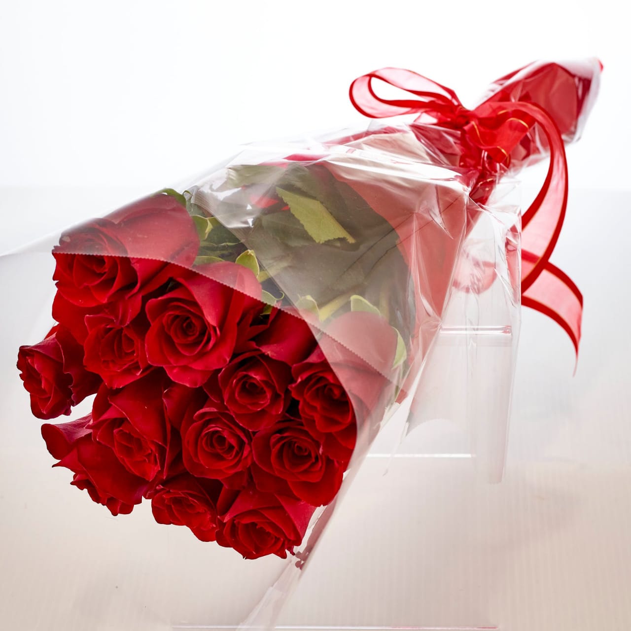 Imported red rose bouquet KF079