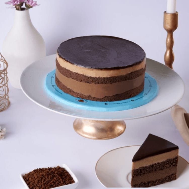 Mocha Java Cake  (Pie in the sky)
