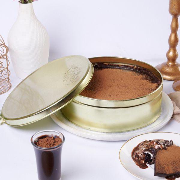 Chocolate Lava With Chocolate Crust (Pie in the sky)