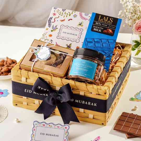 Eid Snackable Hamper 3