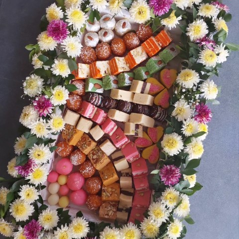 Royal Signature Mithai Platter (5 kg) KF208