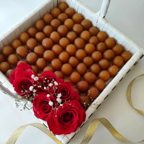 Premium Gulab Jamun Gift Basket (1.5 kg) KF210